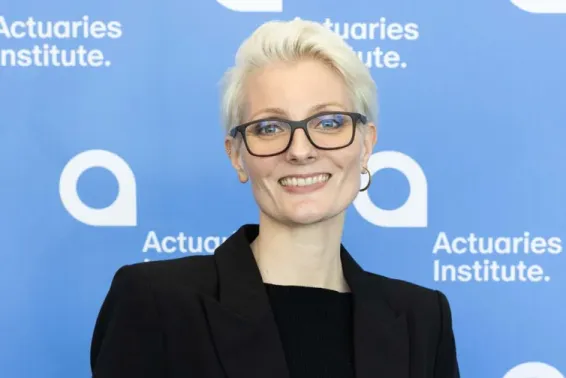 Headshot of Lisa Green