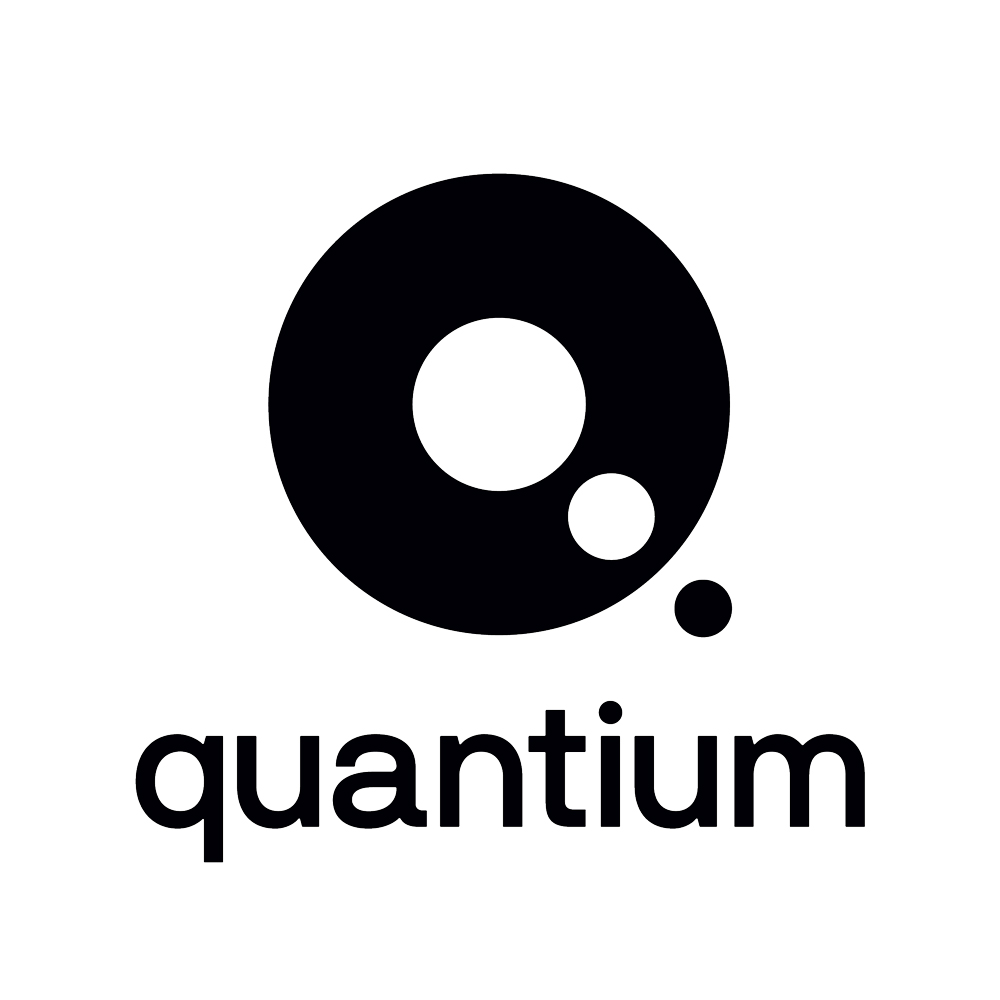 Quantium-Stacked-150ppi-SQUARE